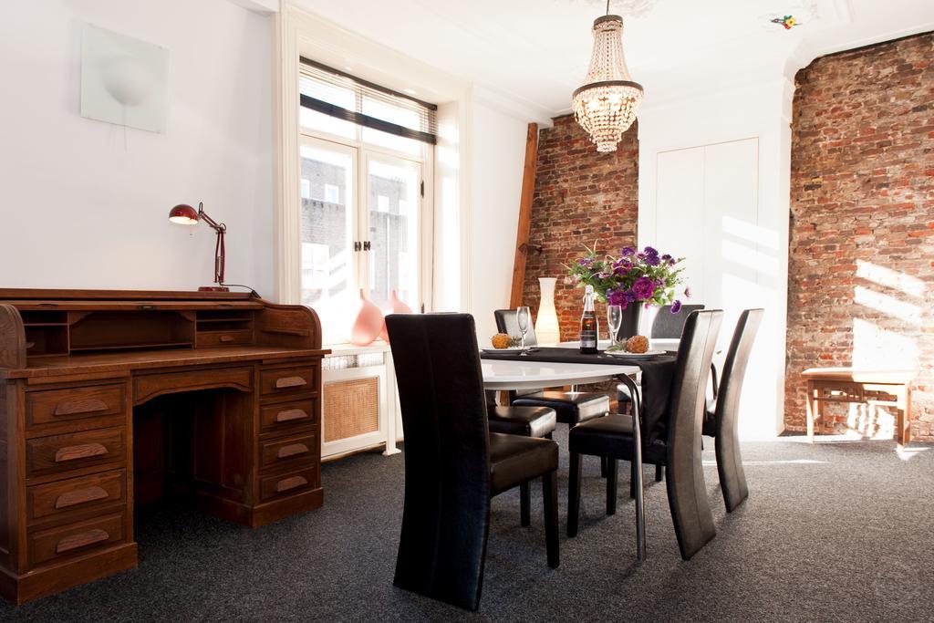 Canal Holiday Apartment Amsterdam Rum bild
