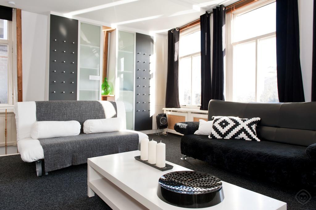 Canal Holiday Apartment Amsterdam Rum bild